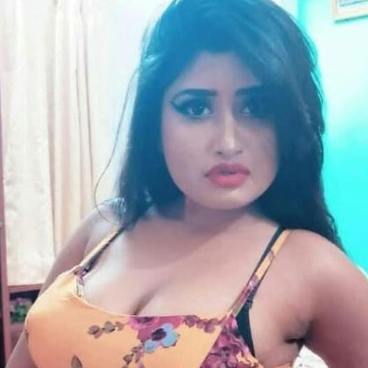 Swati  Loomba