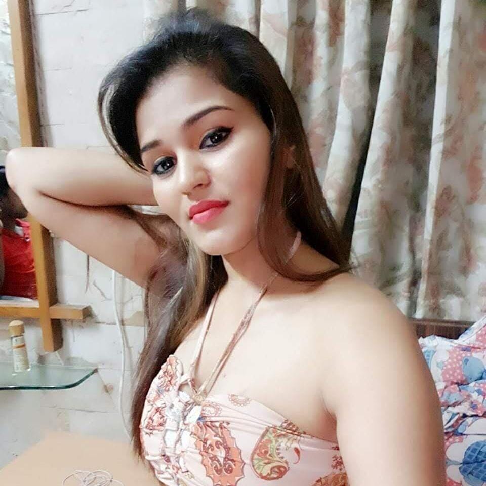 Noida Queens