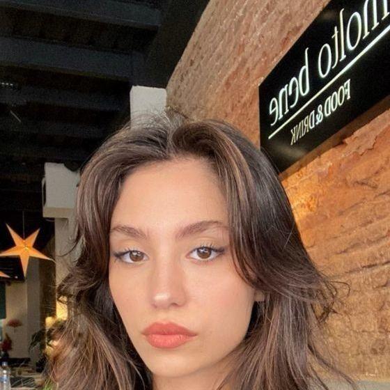 Olivia  Bobby