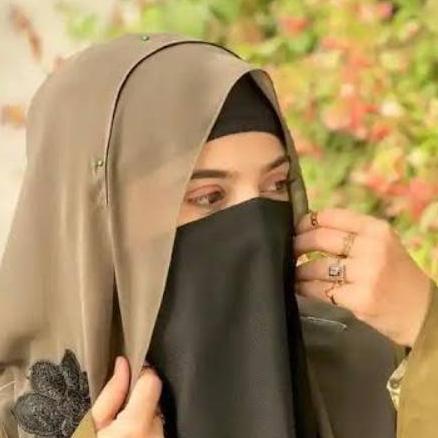 Noreen Ayesha