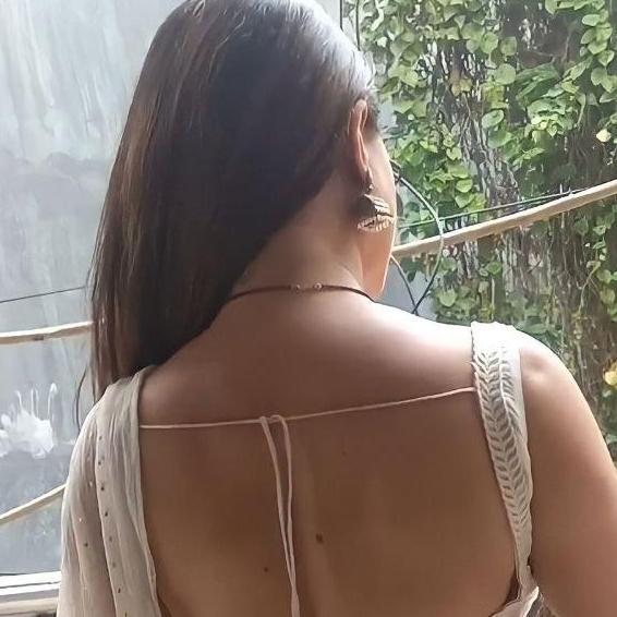 Komal Raj