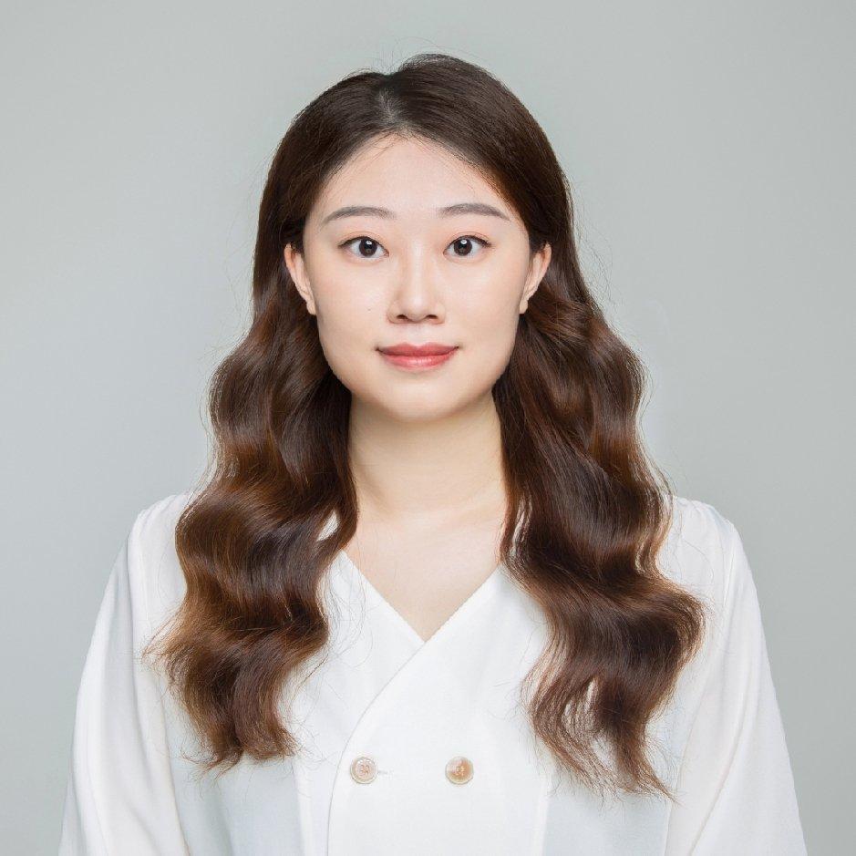 YUENING LEE
