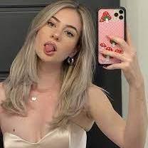 Isobella Adams