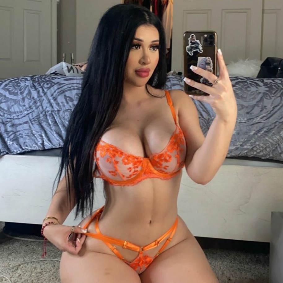 Monika Layla