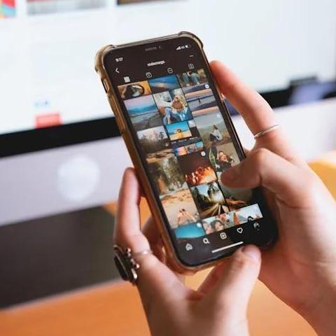 Akamsspairphone. Seo