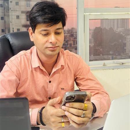 Mr. Ghanshyam Singh -  CTO Of LIYAN IT SOLUTION