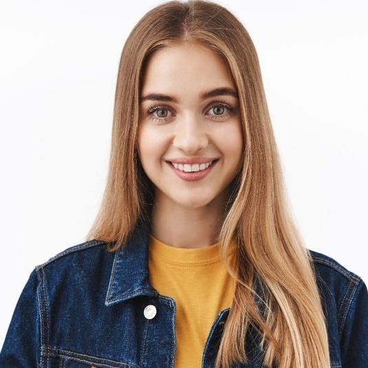 Moneza Peerzade