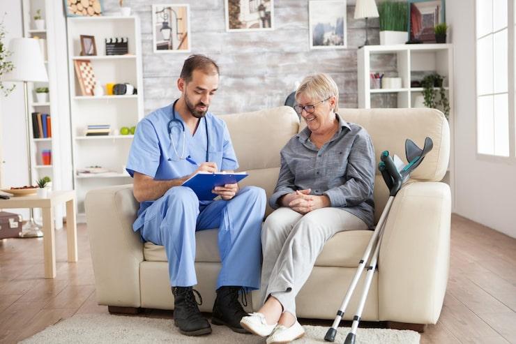 Senior-Home-Care-in-Hartville-OH
