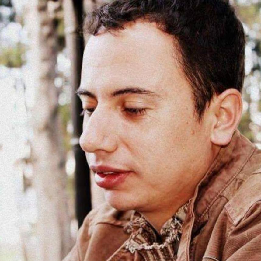 Alexander De Leon