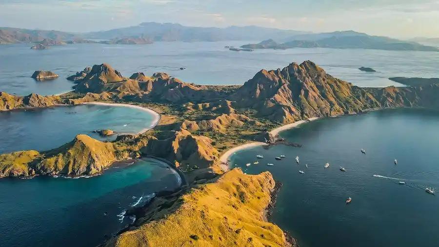 Rekomendasi Tempat Wisata Di Labuan Bajo Dengan Pemandangan Alam...